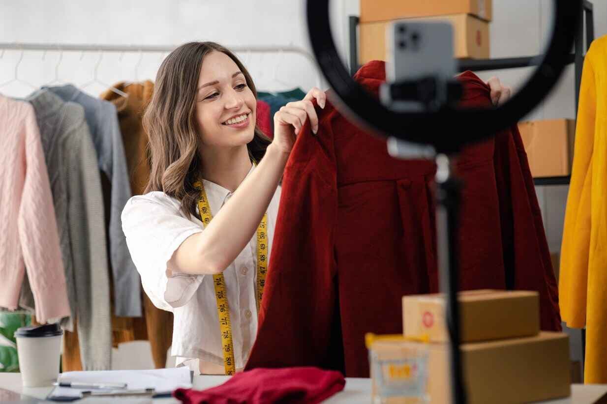 Live shopping experience in India